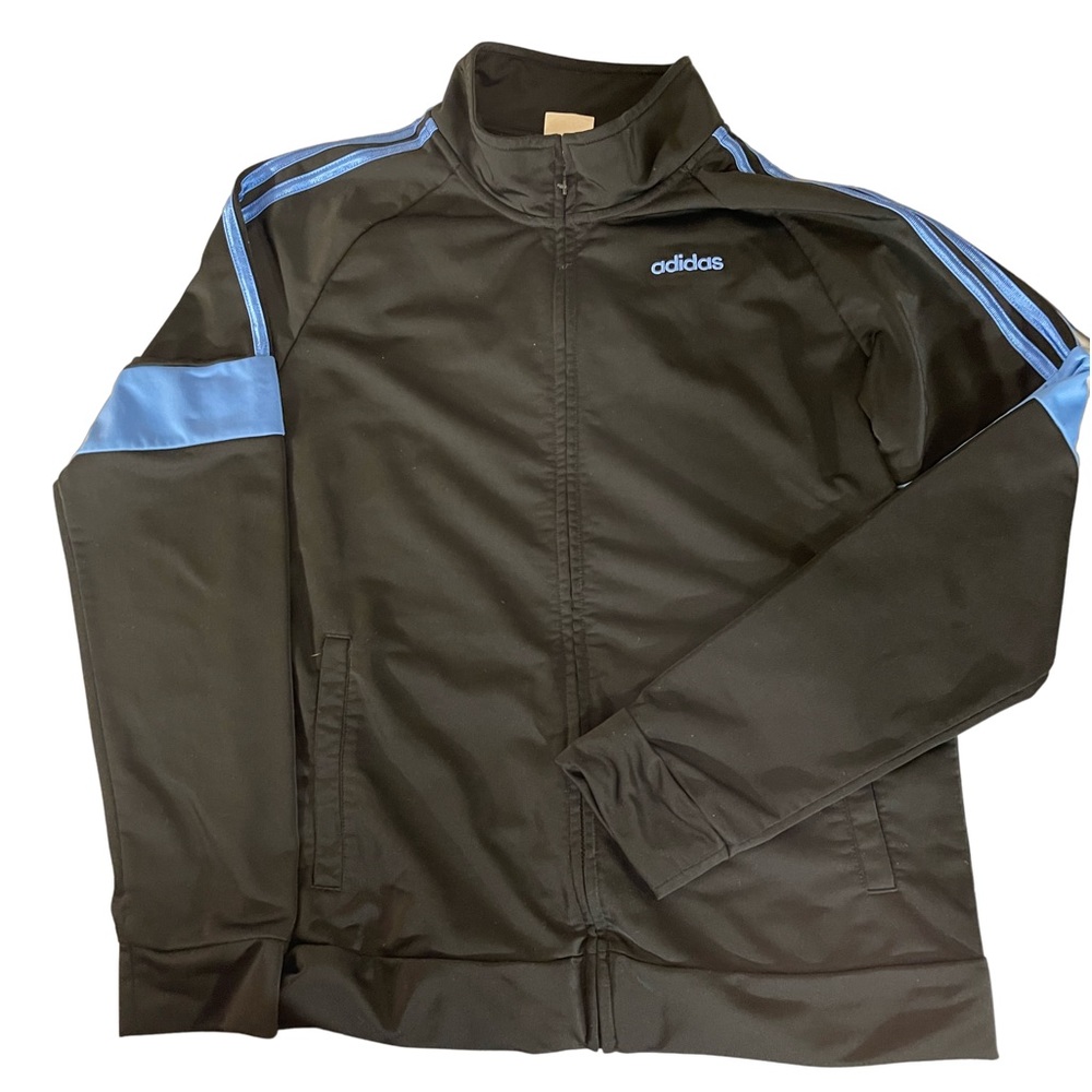 Boys Adidas Jacket Size XL 18/20.